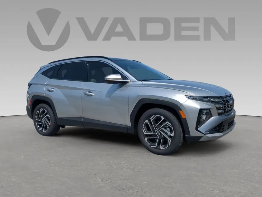 2025 Hyundai Tucson Limited photo 1