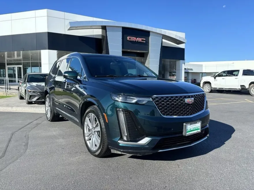 2024 Cadillac XT6 Premium Luxury photo 1