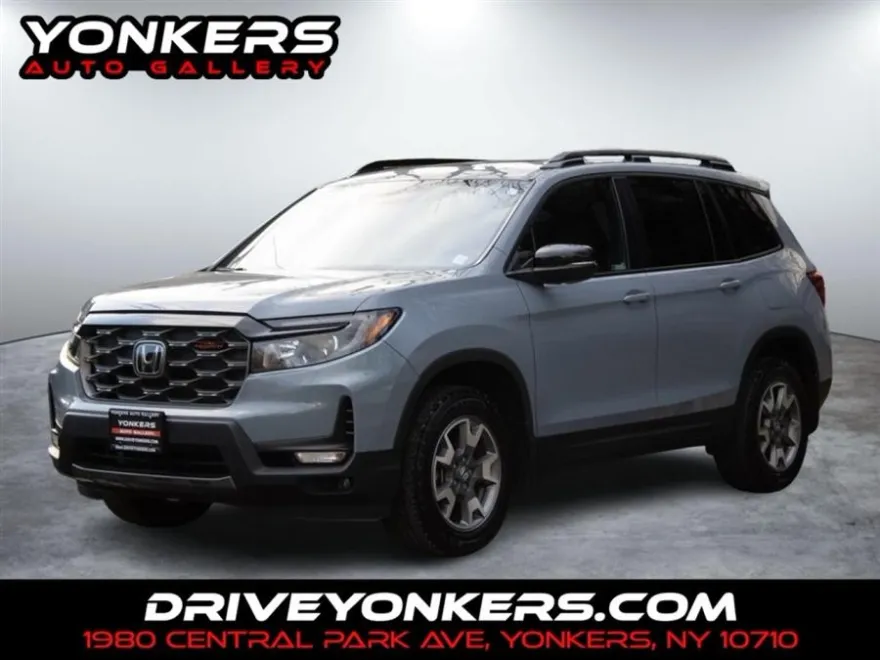 2023 Honda Passport TrailSport photo 1