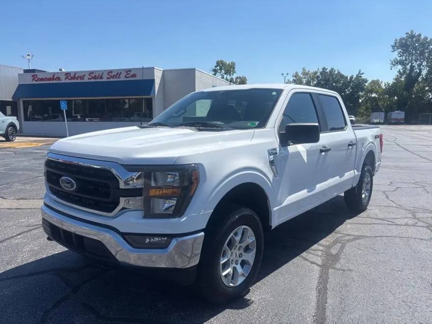 2023 Ford F-150 XL photo 1
