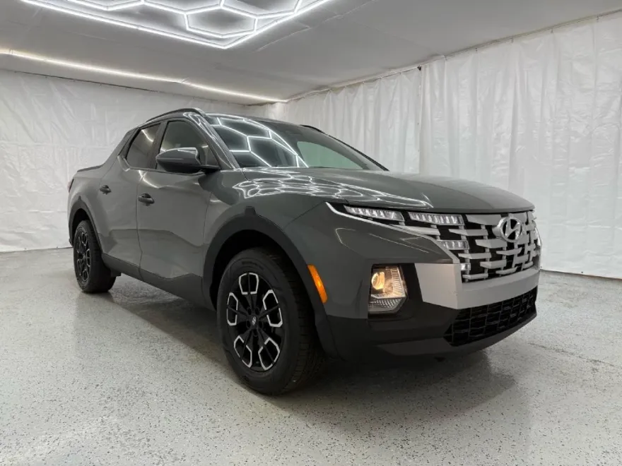 2023 Hyundai Santa Cruz Night photo 1