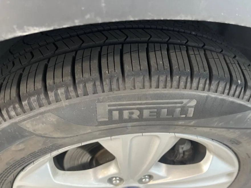 2014 Ford Escape SE photo 1