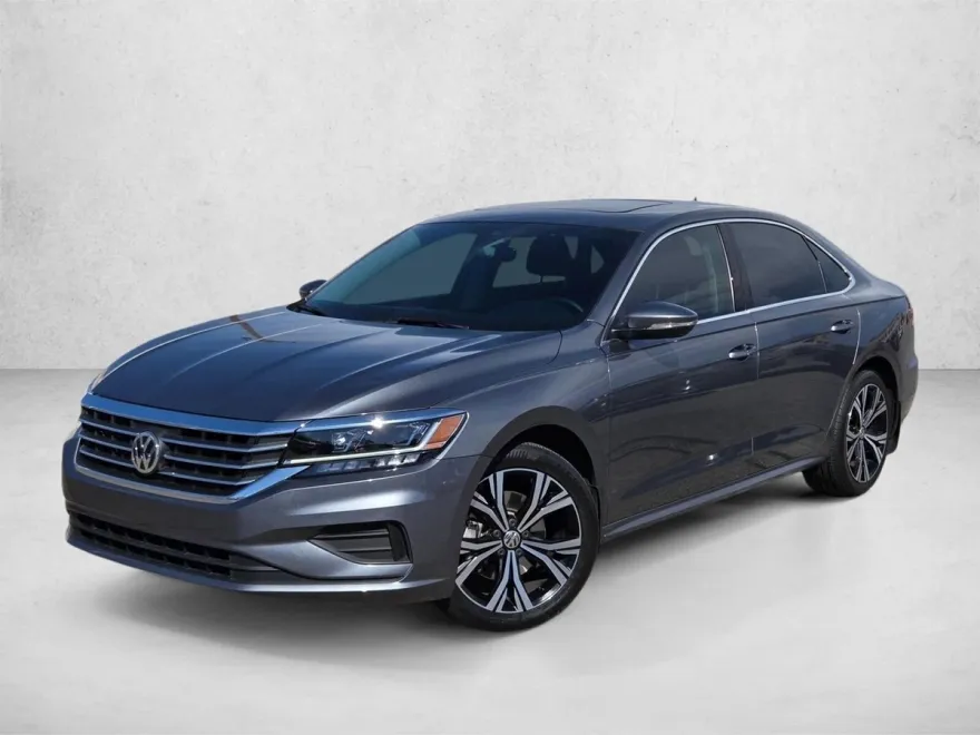 2022 Volkswagen Passat 2.0T SE photo 1