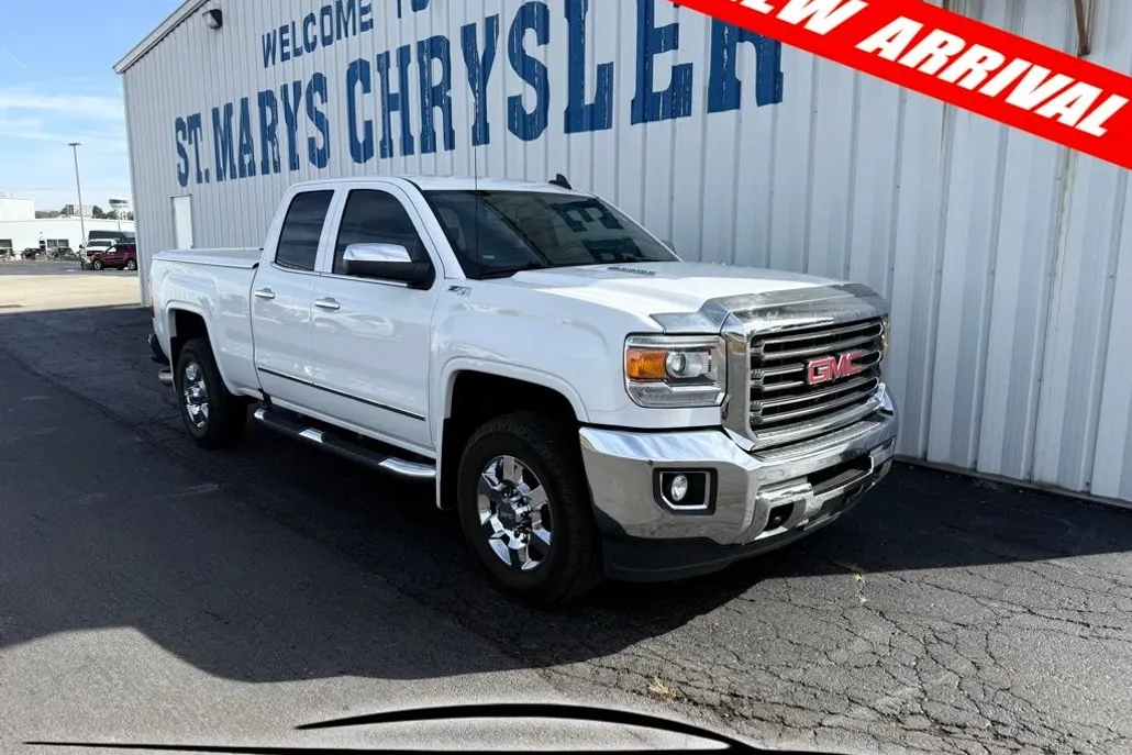 2016 Gmc Sierra SLT photo 1