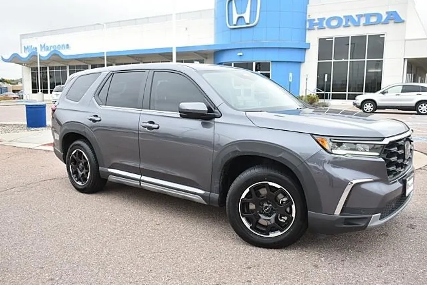 2025 Honda Pilot EX-L photo 1