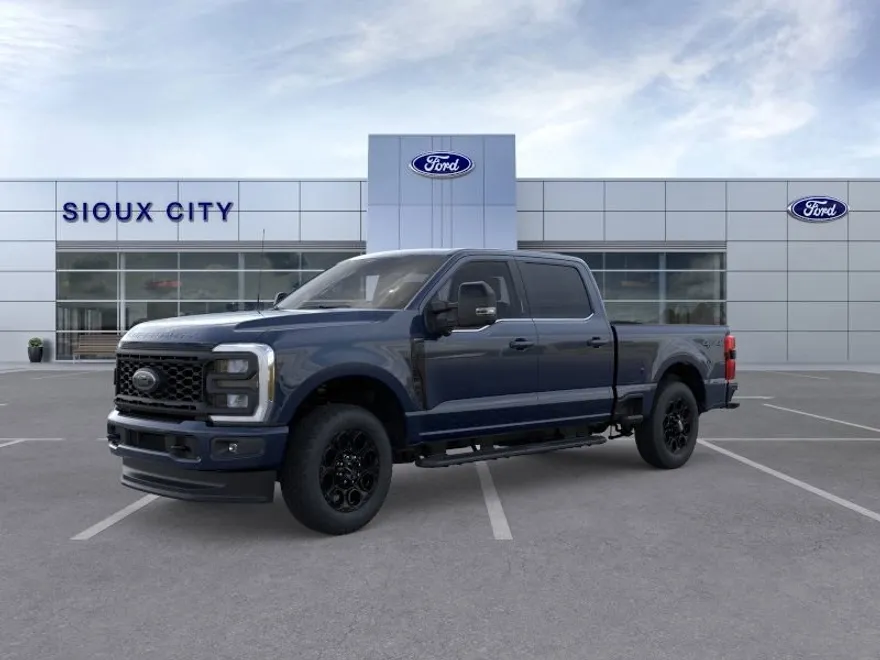 2025 Ford F-350 Lariat photo 1