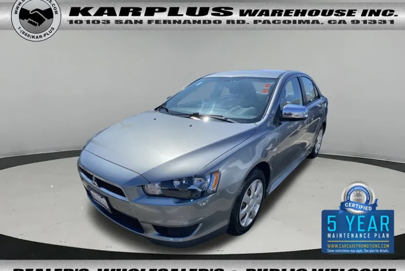 2014 Mitsubishi Lancer ES photo 1