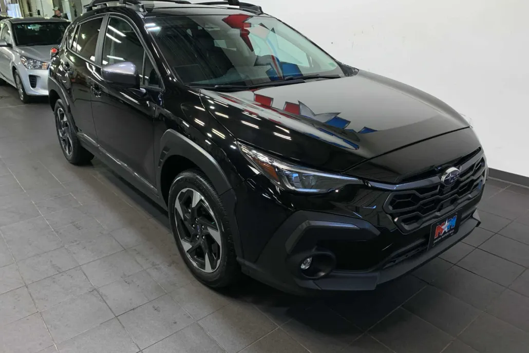 2024 Subaru Crosstrek Limited photo 1