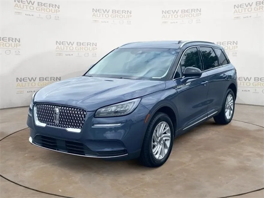 2022 Lincoln Corsair Standard photo 1