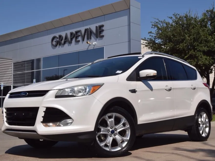 2016 Ford Escape Titanium photo 1
