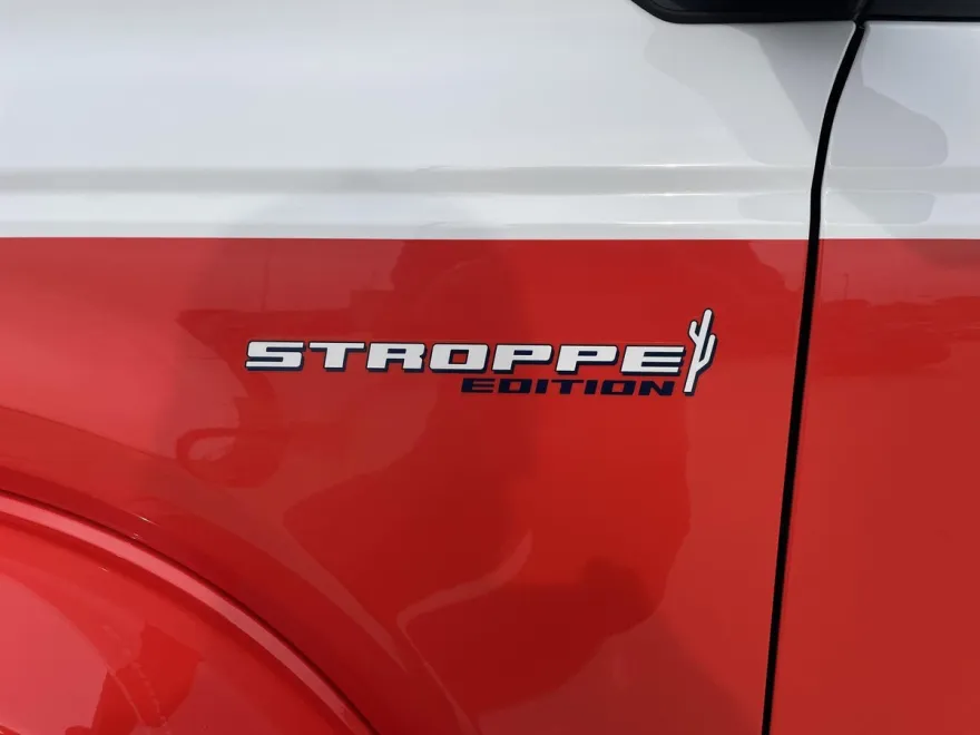 2025 Ford Bronco First Edition photo 30