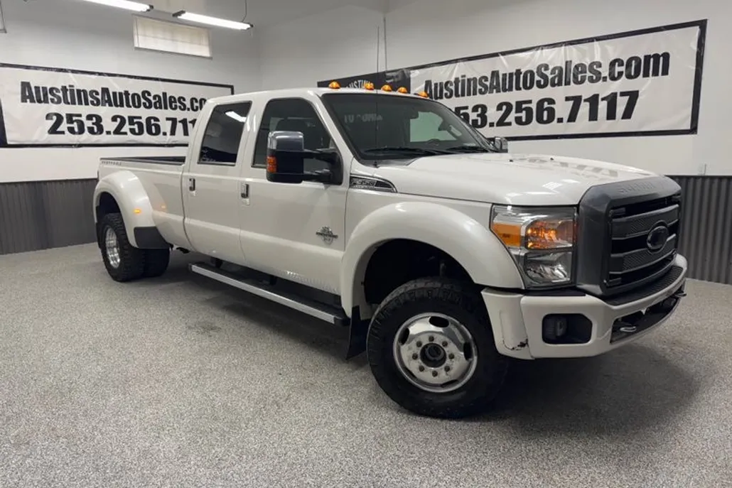2015 Ford F-350 Platinum photo 1