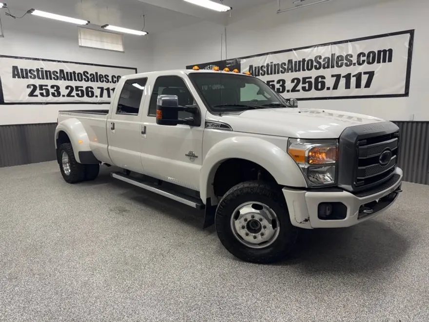 2015 Ford F-350 Platinum photo 1