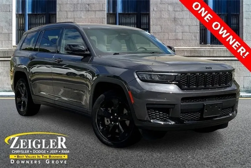 2021 Jeep Grand Cherokee Laredo photo 1