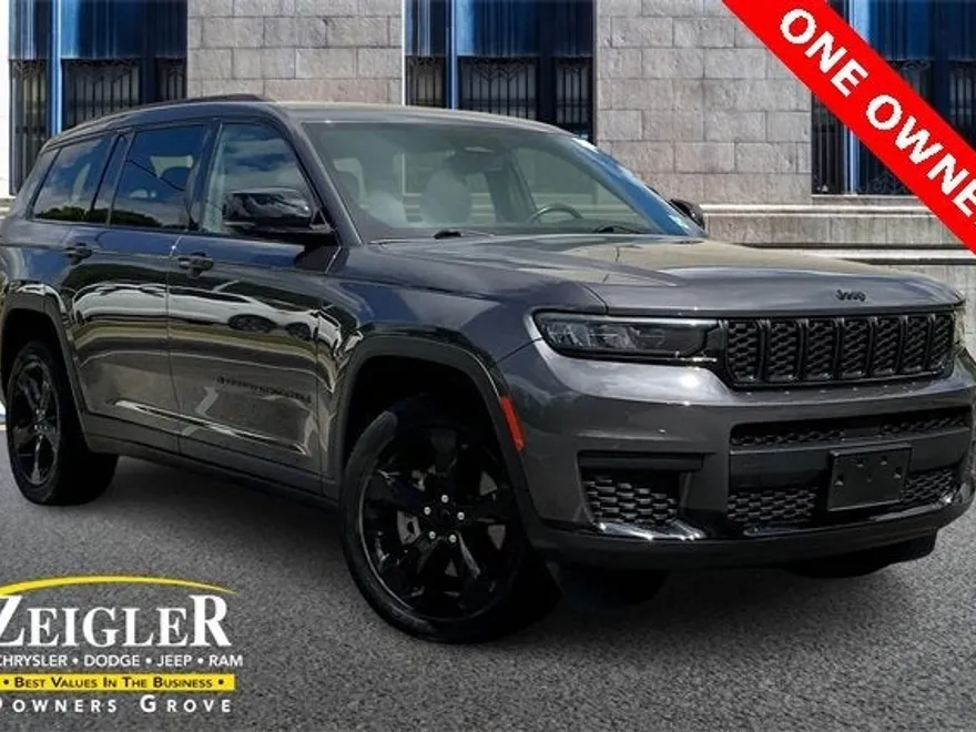 2021 Jeep Grand Cherokee Laredo photo 1