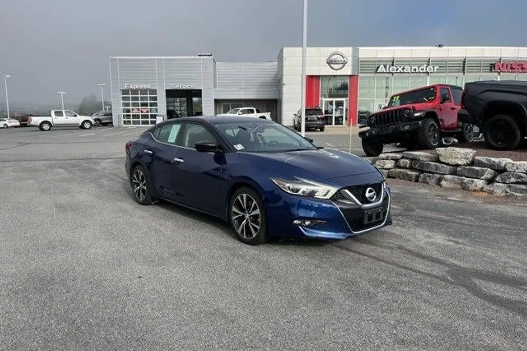 2018 Nissan Maxima S photo 1