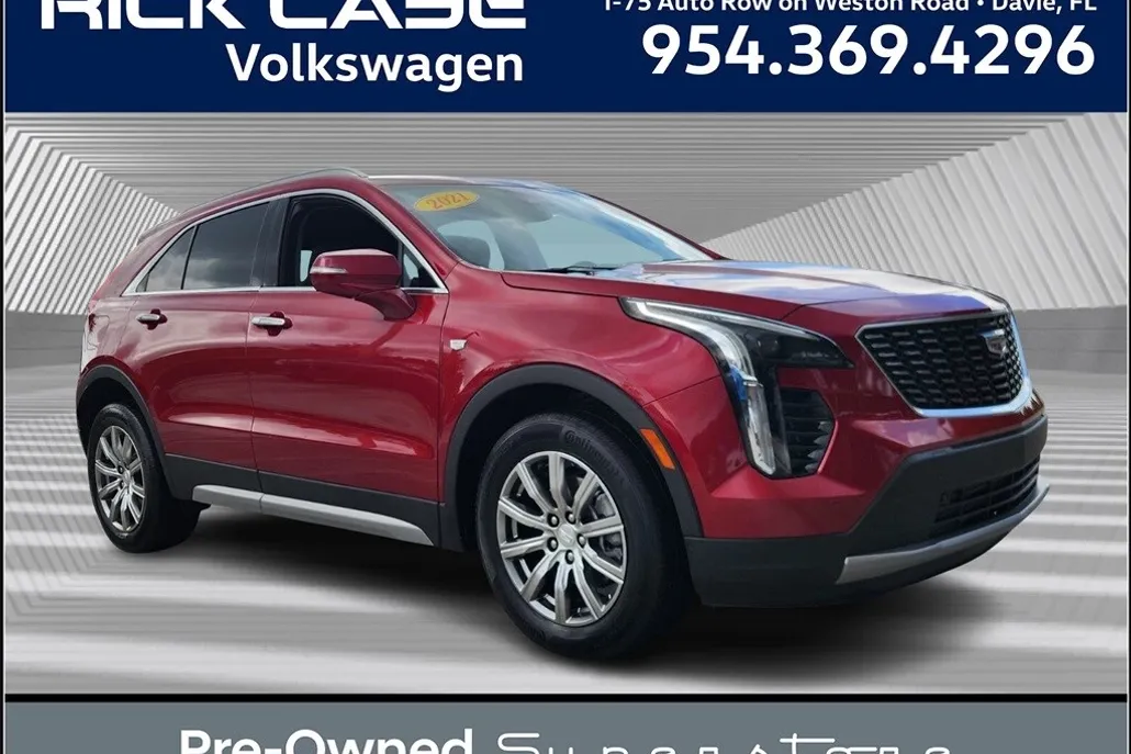 2021 Cadillac XT4 Premium Luxury photo 1