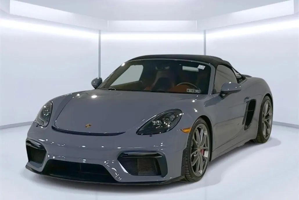 2022 Porsche Boxster Spyder photo 1