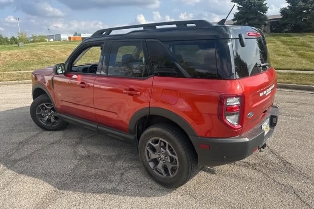 2024 Ford Bronco Sport Badlands photo 1