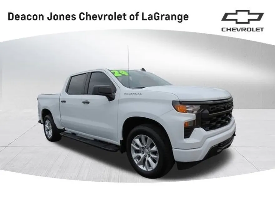 2024 Chevrolet Silverado 1500 Custom photo 1