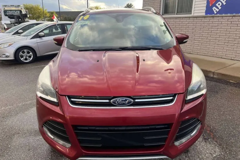 2014 Ford Escape Titanium photo 1