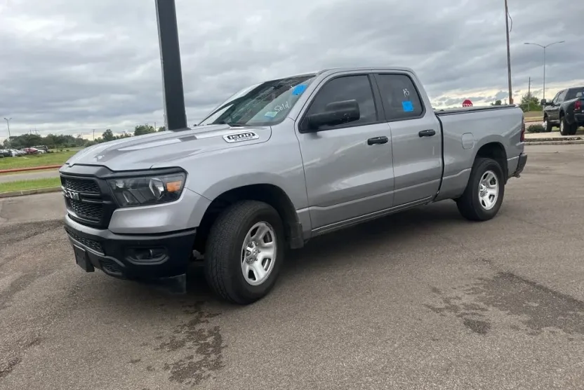 2023 Ram 1500 Tradesman photo 1