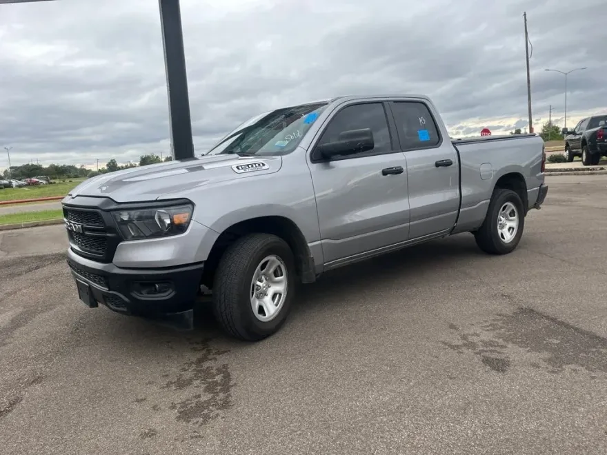 2023 Ram 1500 Tradesman photo 1