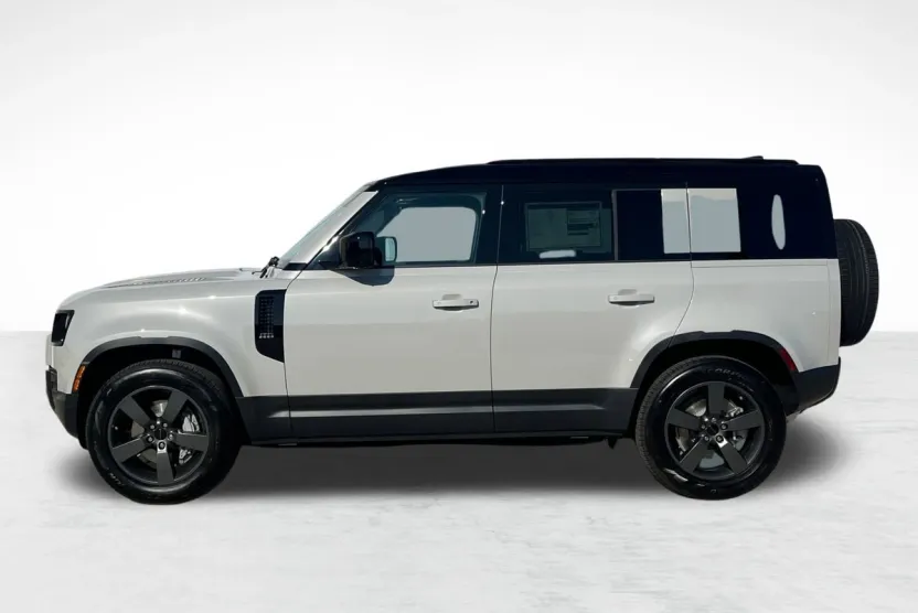 2026 Land Rover Defender 110 S photo 1