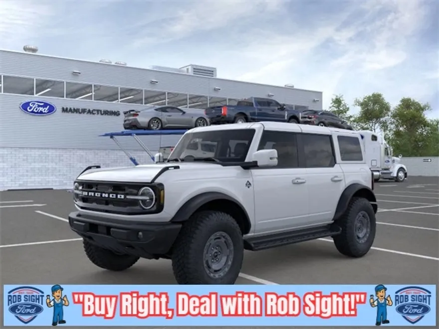 2025 Ford Bronco Outer Banks photo 1