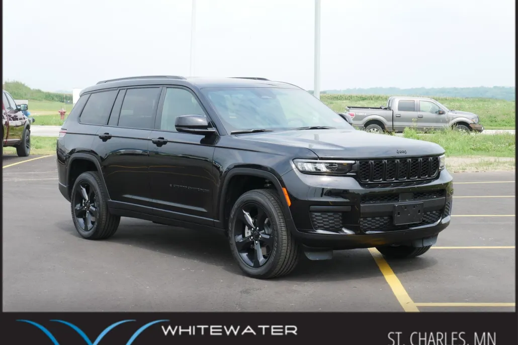 2025 Jeep Grand Cherokee Altitude X photo 1