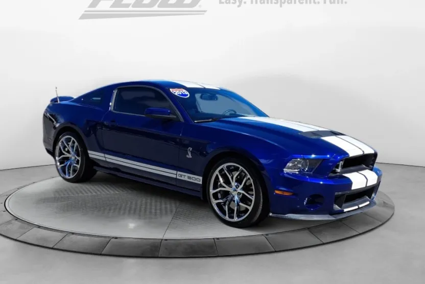 2013 Ford Mustang Shelby GT500 photo 1