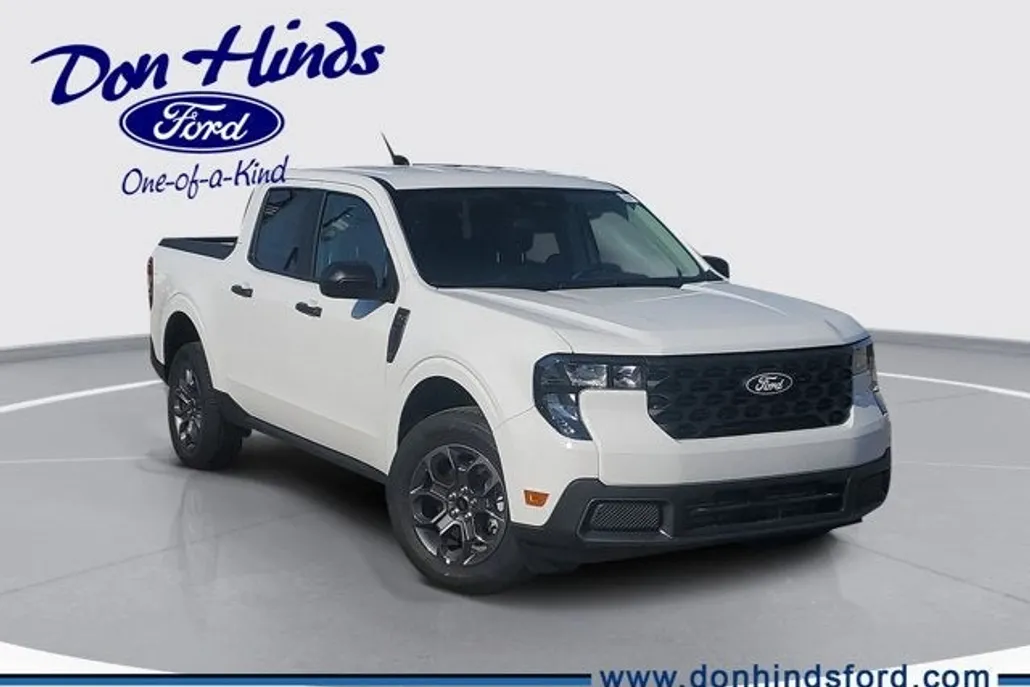 2025 Ford Maverick XLT photo 1