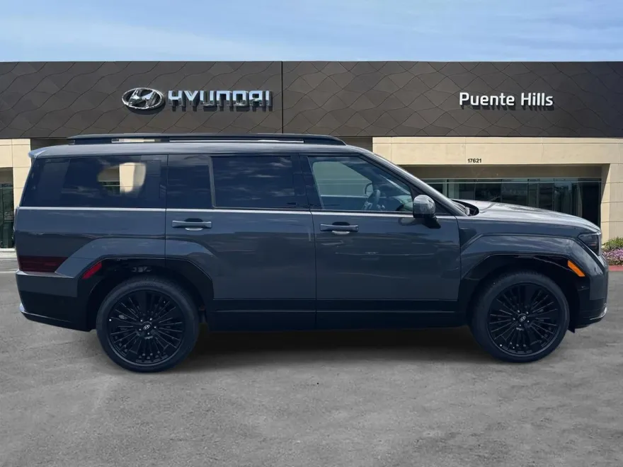 2025 Hyundai Santa Fe Calligraphy photo 1
