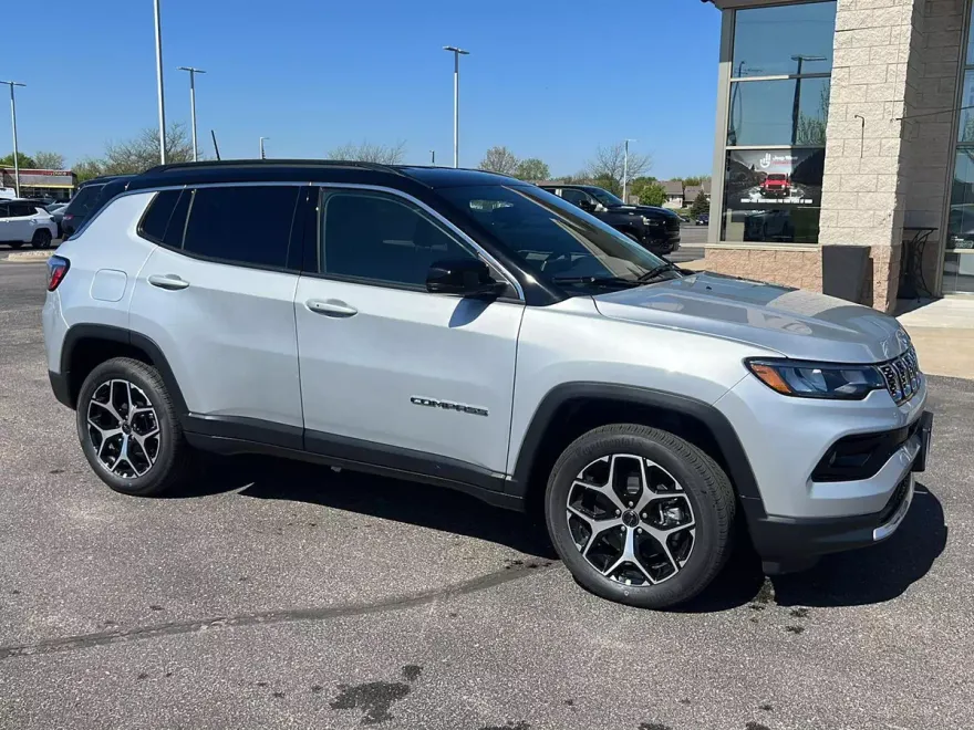 2025 Jeep Compass Limited photo 1
