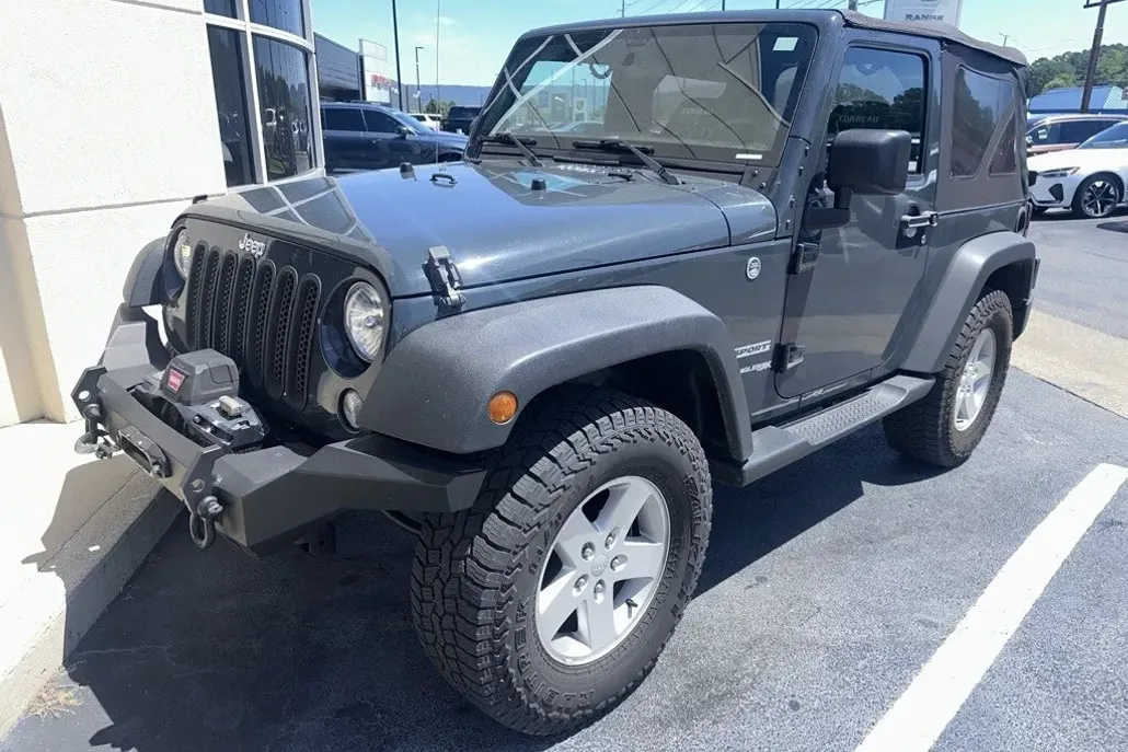2018 Jeep Wrangler Sport photo 1