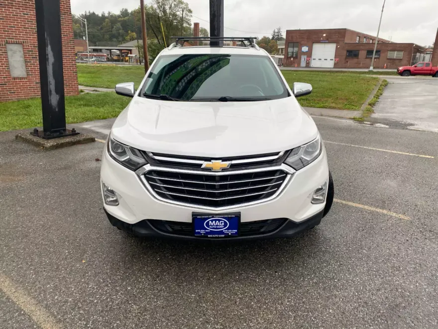 2018 Chevrolet Equinox Premier photo 1