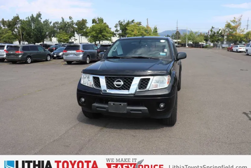 2017 Nissan Frontier SV photo 1