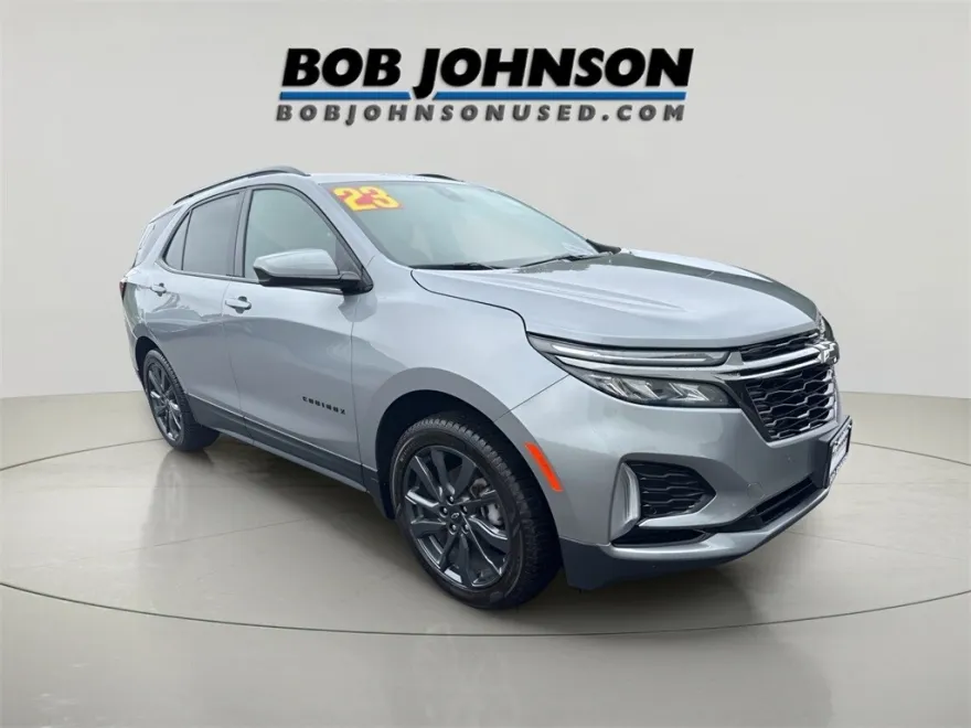2023 Chevrolet Equinox RS photo 1