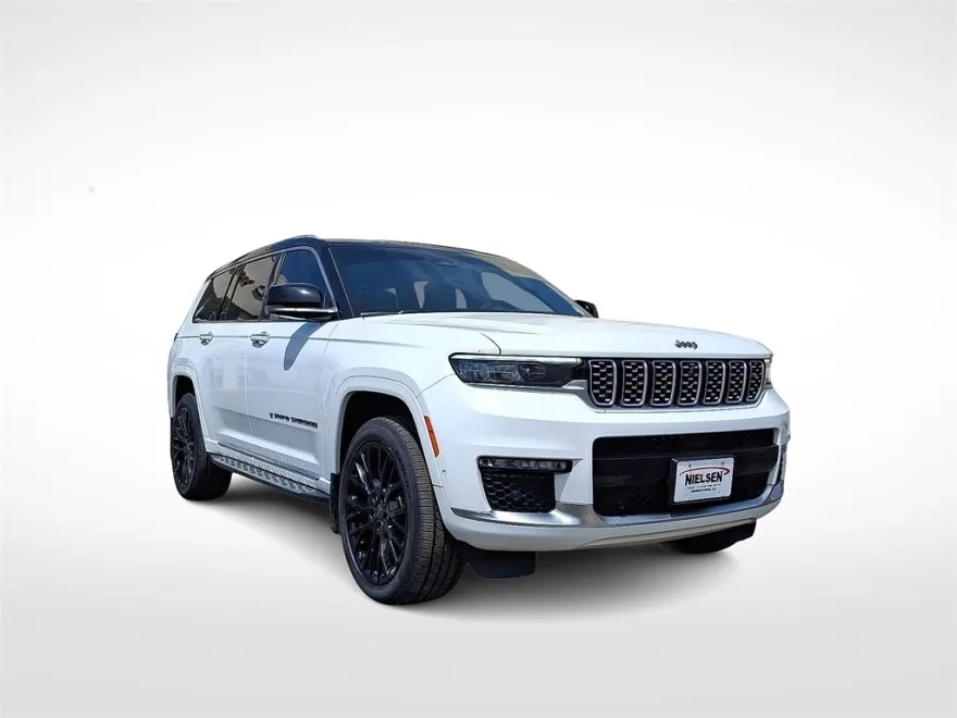 2021 Jeep Grand Cherokee L Summit Reserve photo 1