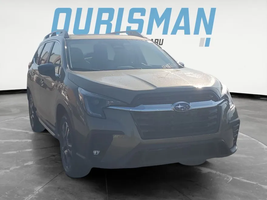 2025 Subaru Ascent Limited photo 1