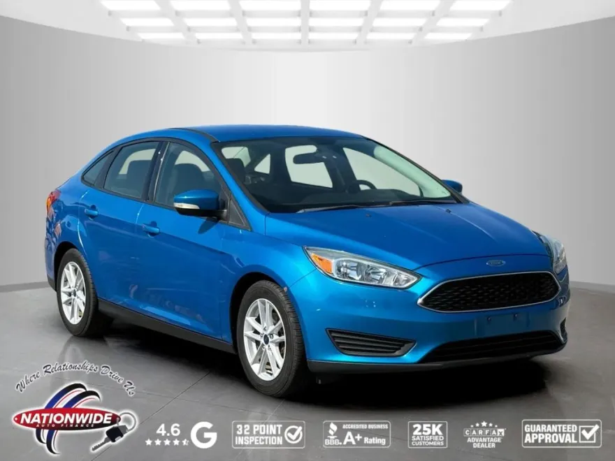 2017 Ford Focus Sedan photo 1