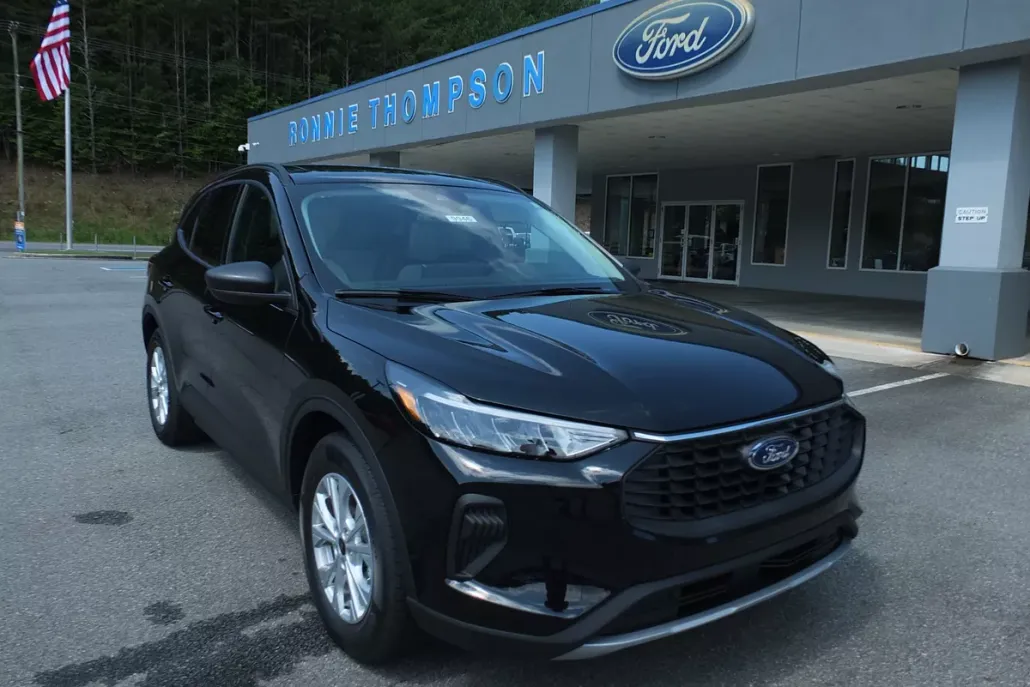 2025 Ford Escape Active photo 1