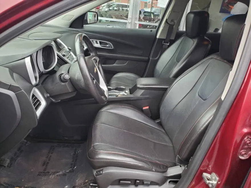 2016 Chevrolet Equinox LTZ photo 1