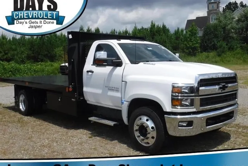 2024 Chevrolet Silverado 5500HD Work Truck photo 1