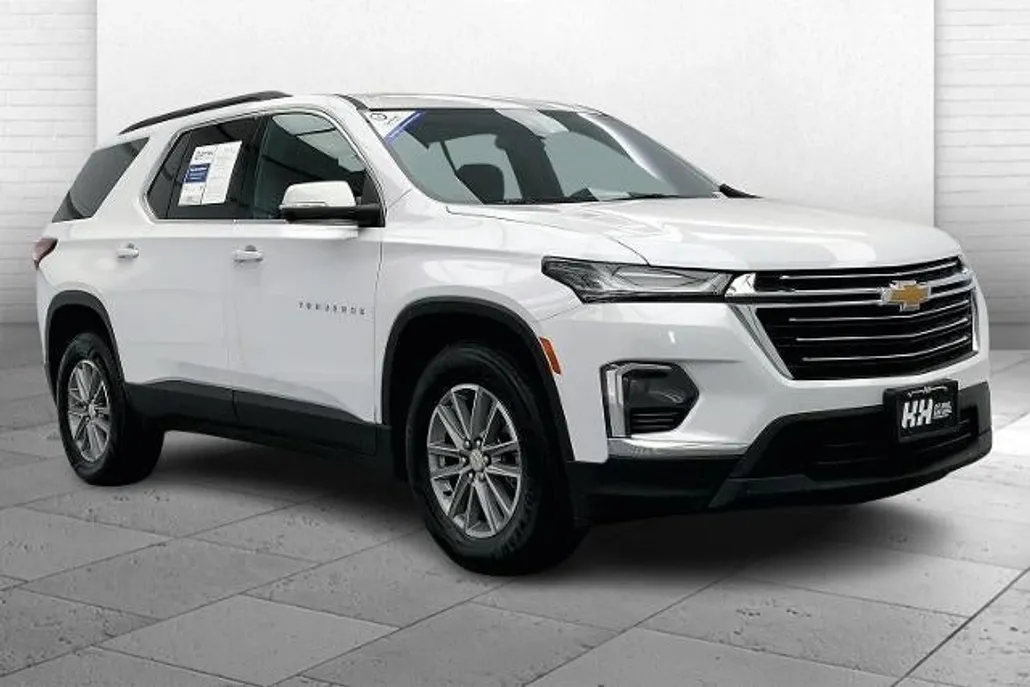 2022 Chevrolet Traverse Cloth photo 1