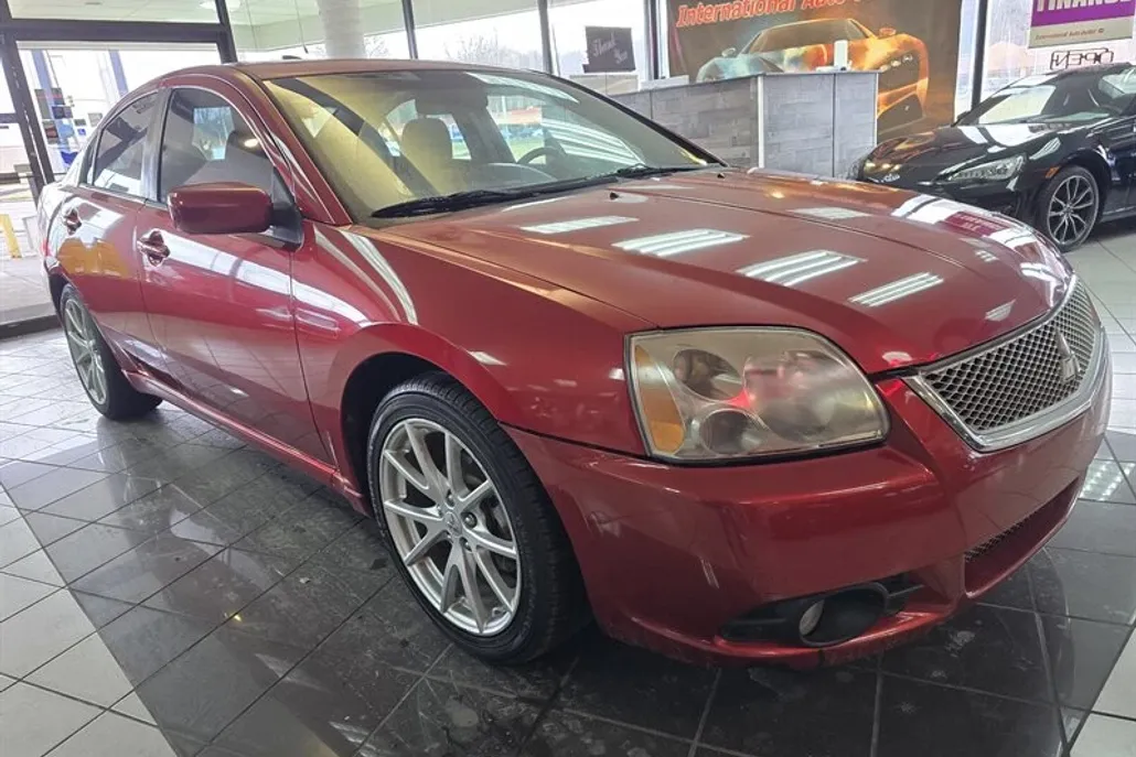 2012 Mitsubishi Galant ES photo 1