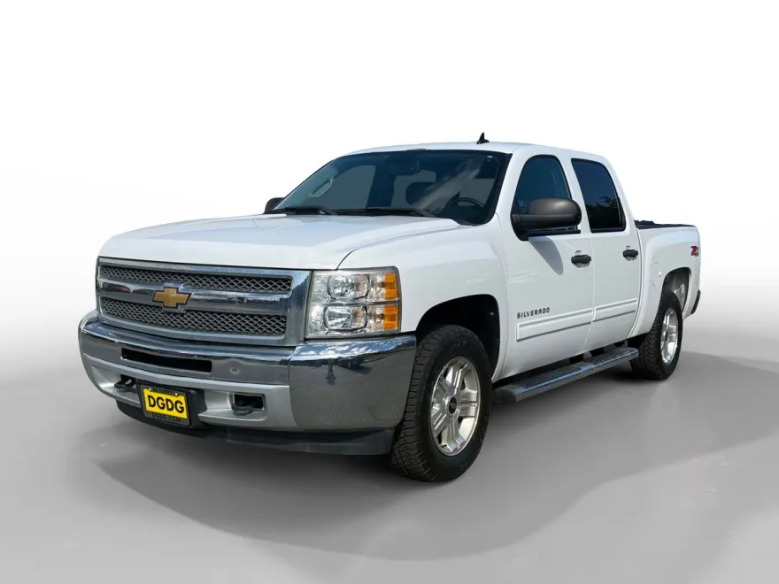 2012 Chevrolet Silverado 1500 LT photo 1