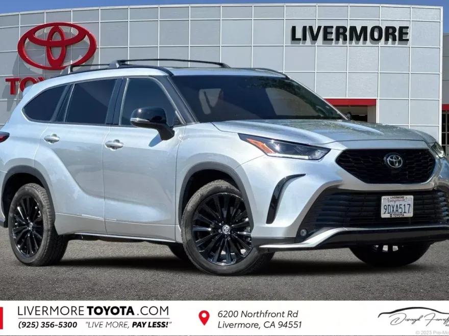 2023 Toyota Highlander XSE photo 1