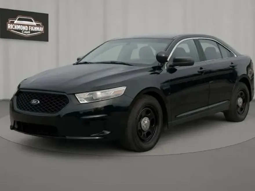 2014 Ford Taurus photo 1