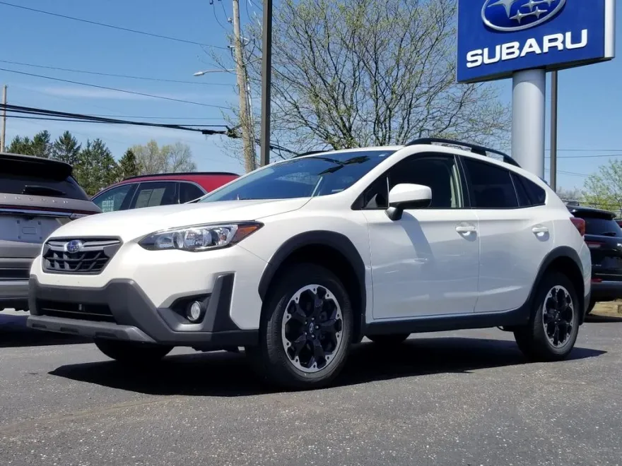 2022 Subaru Crosstrek Premium photo 1